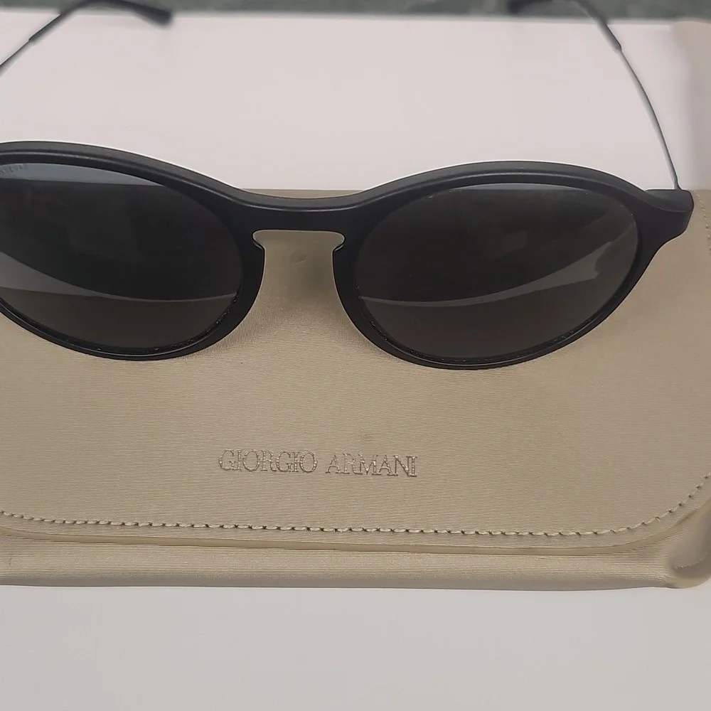 Giorgio Armani Women's Sun Glasses with case